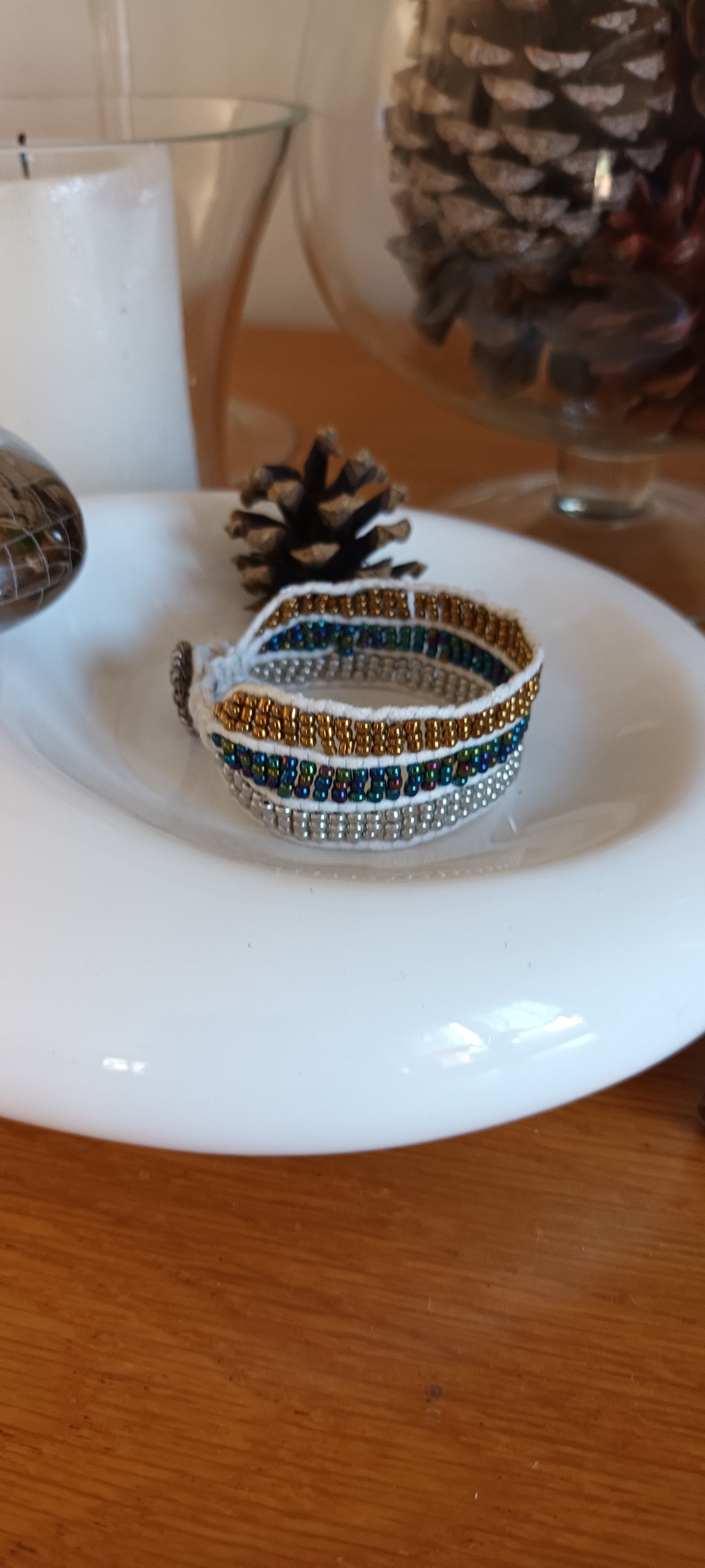 bracelet en perles de verres de rocaille miyuki tisser mains création unique,bleu, jaune, gris