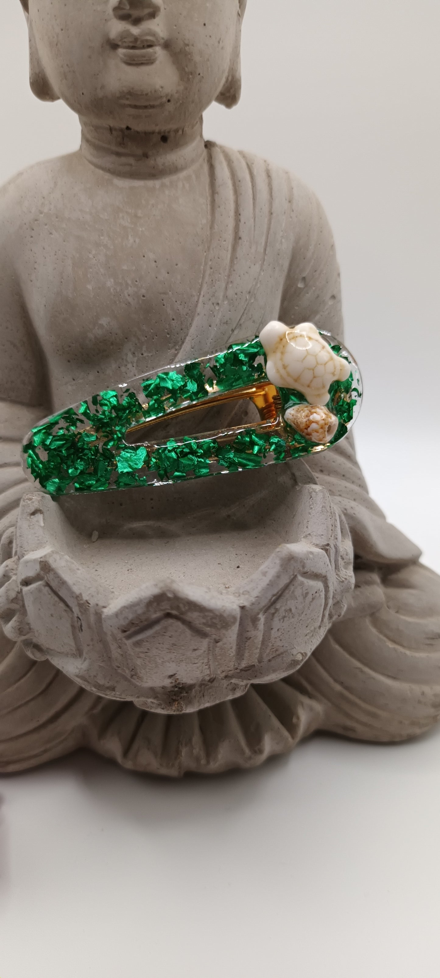 Barrette en résine la mer vert