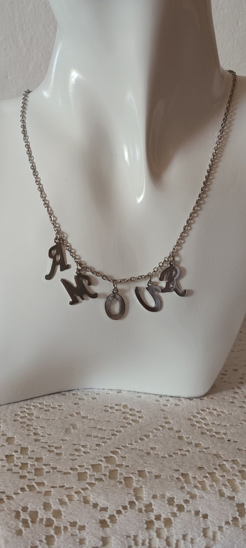 Colliers lettres alphabétiques amour