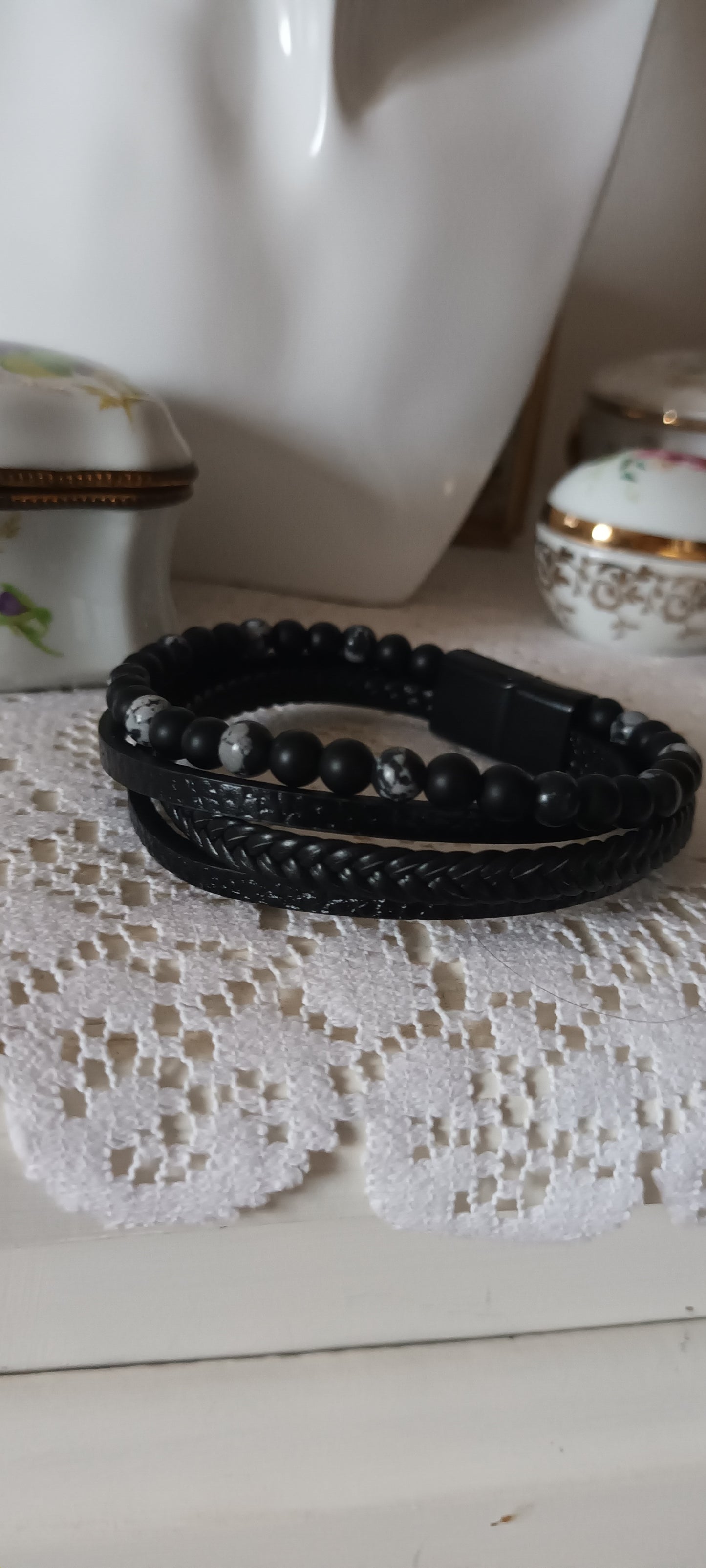 Bracelet homme tressé multicouche tendance et pierre obsidienne neige