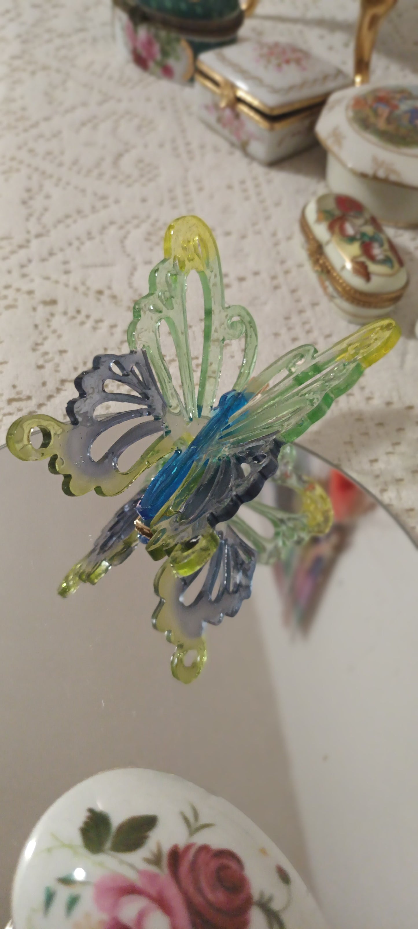 Barrette grand format en résine colorées