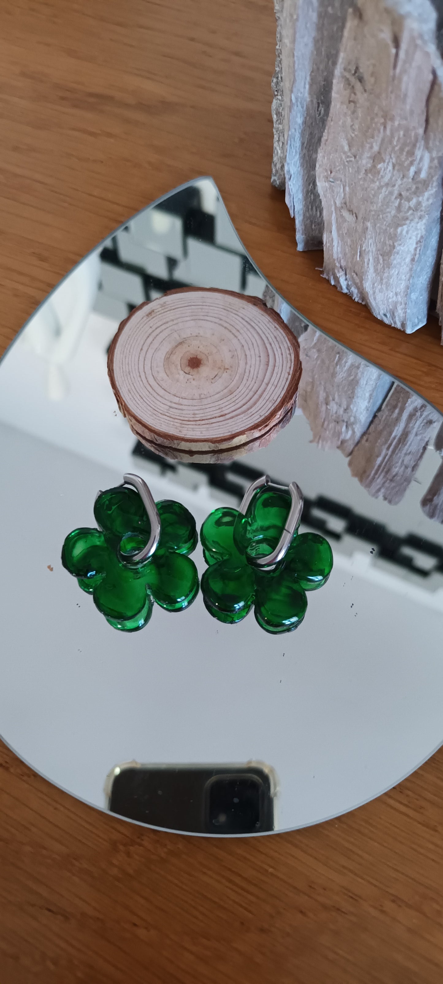 Boucles d'oreilles en résine encre à alcool coloré fleur