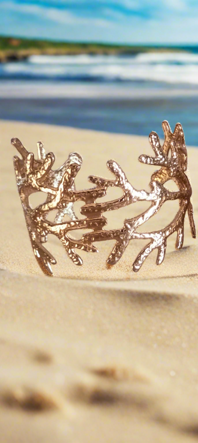 Bracelet manchette doré