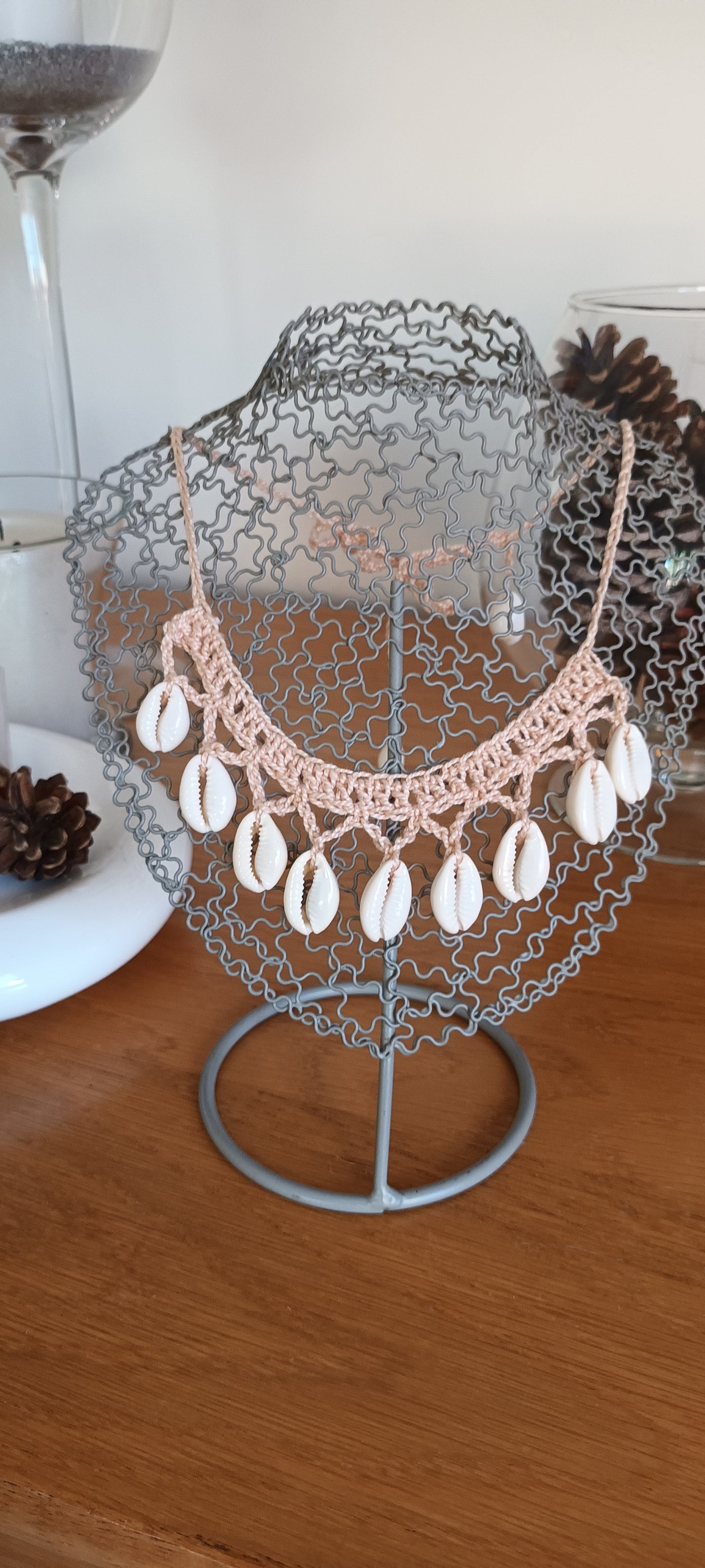 Collier Coquillages véritables crocheter mains , beige clair