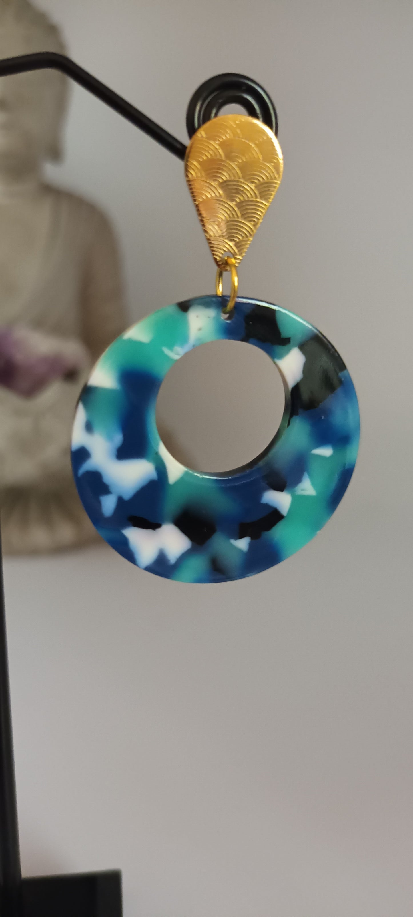 Boucles d'oreilles en acétate en forme de rond  bleu