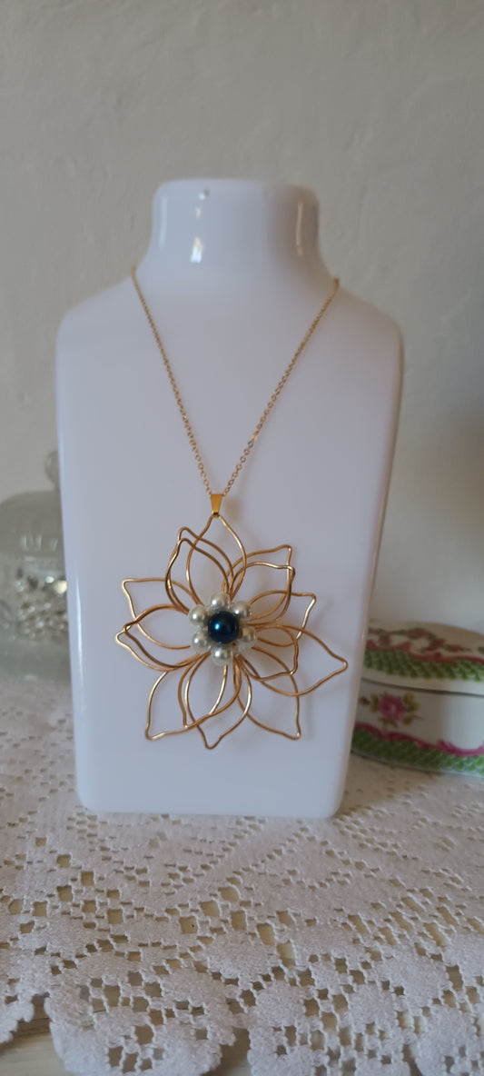 collier fleur Marguerite doré