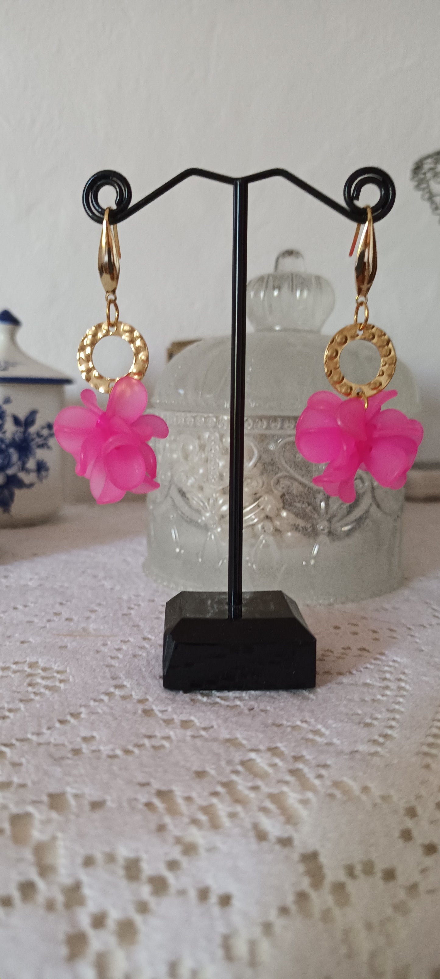 Boucles d'oreilles fleurs acrylique rose