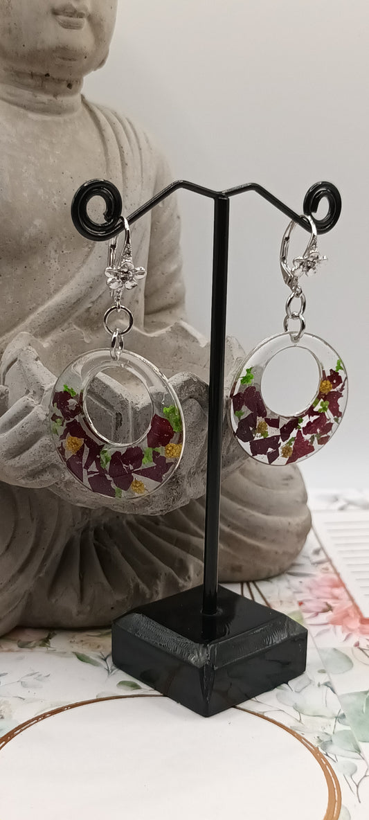 Boucles d'oreilles en résine avec inclusion de fleurs séchées