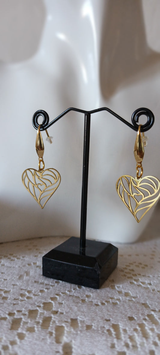 boucles d'oreilles cœur doré