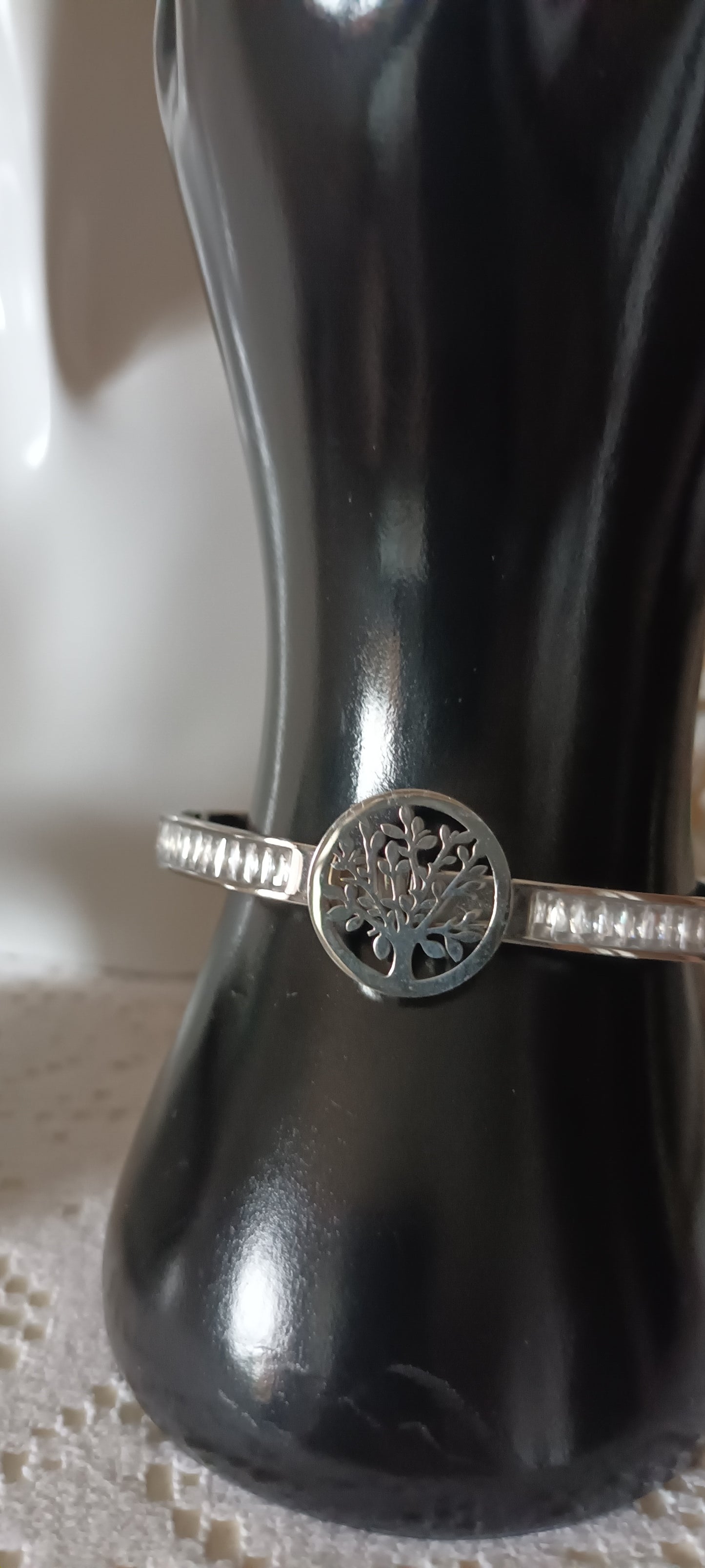 Bracelet jonc arbre de vie et zircone