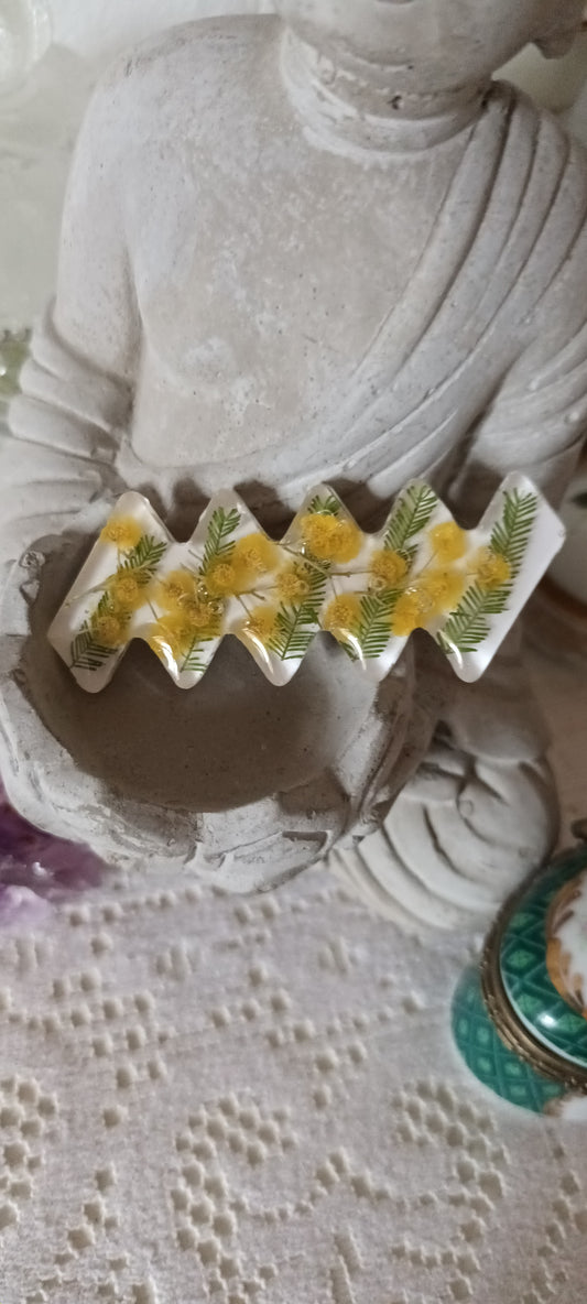 Barrette en résine mimosas séchée déstructurer