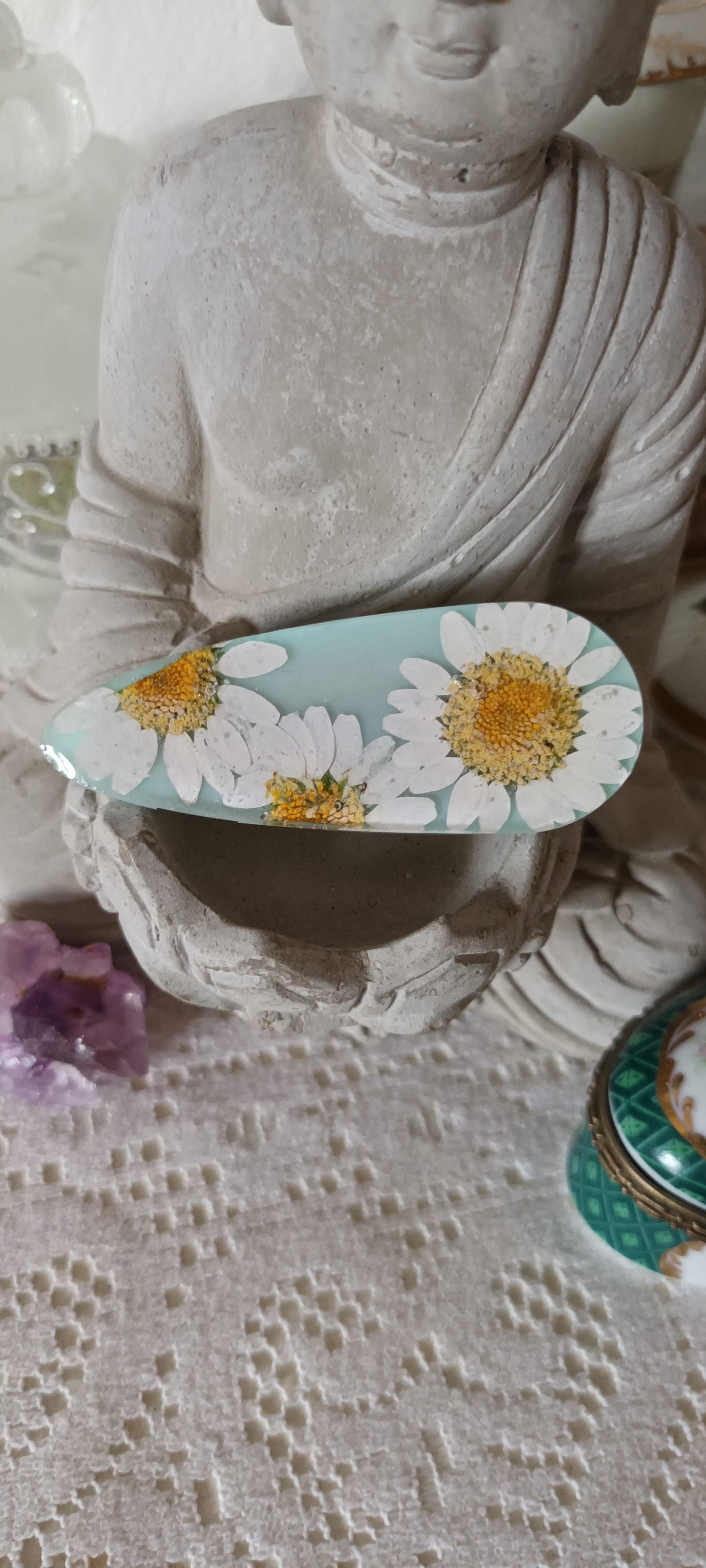 Barrette en résine inclusion de marguerite séchées