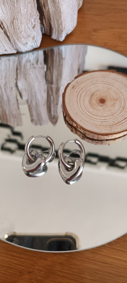 Boucles d'oreilles a pendantes en forme de cœur