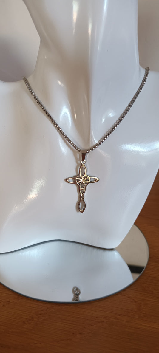 collier pendentif Celtique