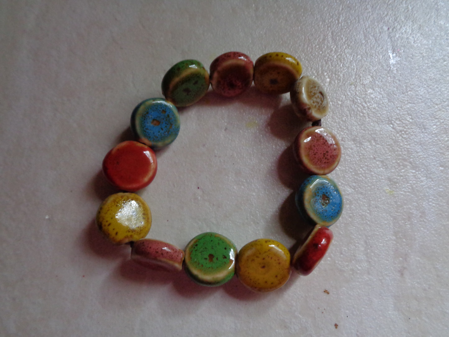 Bracelet en céramique plate