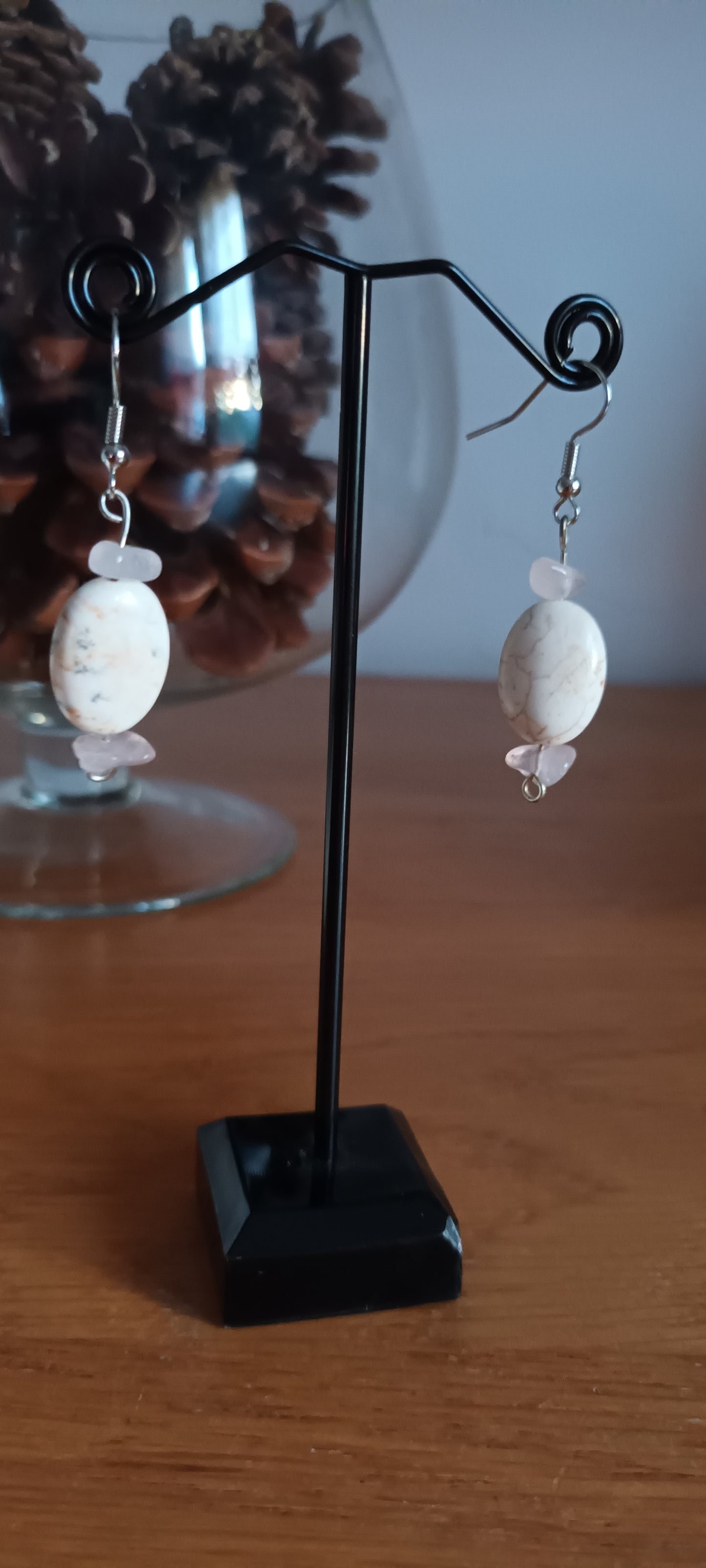 Boucles d'oreilles en pierre précieuse naturel , mélusine ovale, et pierre de lune