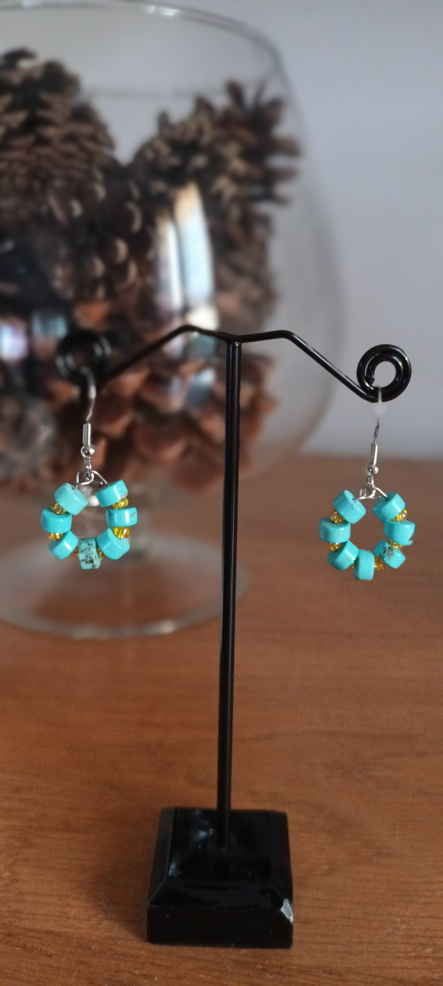 Boucles d'oreilles en pierre précieuse naturel turquoise et perles de verre