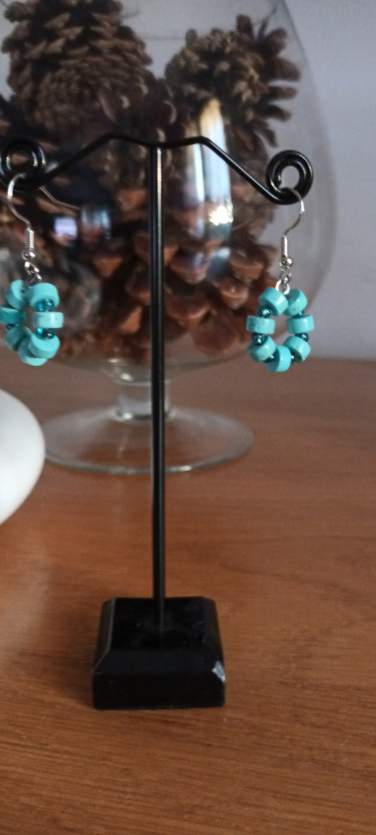 Boucles d'oreilles en pierre précieuse naturel ,turquoise ,petite perles de verre