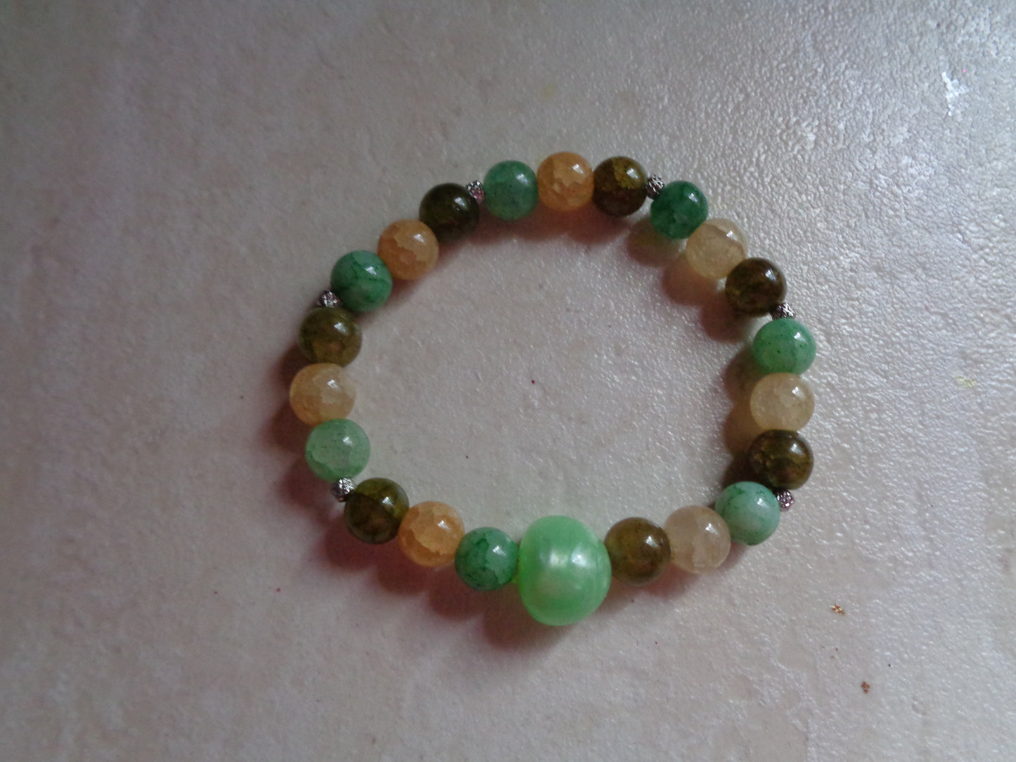 Bracelet en perle de verre multicolore vert