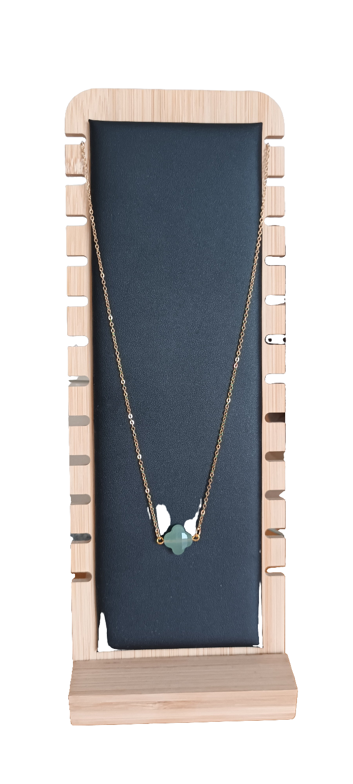 collier trèfle ,pierre gemme Aventurine