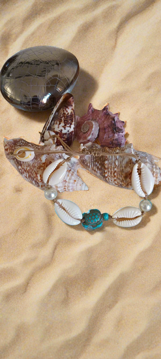 Bracelet en coquillages véritables, tortue en pierre de turquoise, perles de verres