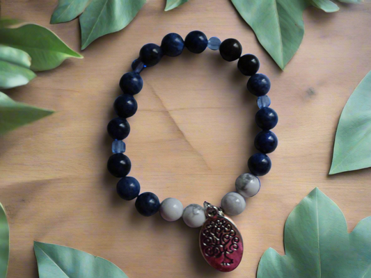 Bracelet en pierre précieuse  naturel  de 8mm sodalite