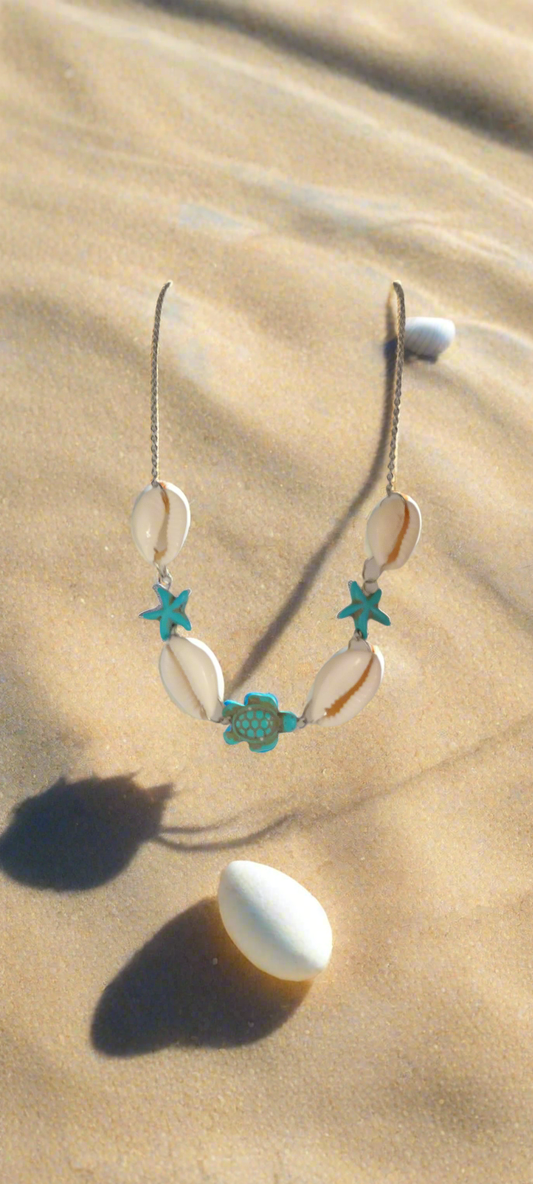 Collier Coquillages ,Tortue en pierre de turquoise et étoiles de mer